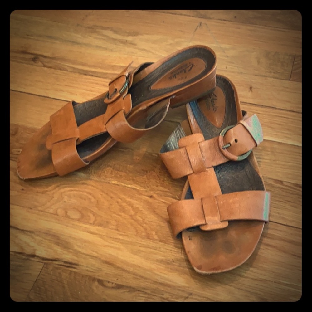 Super comfortable sandals.